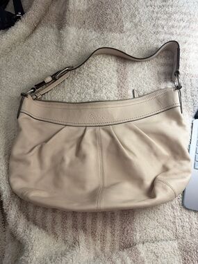 Coach Cream Pebble Leather Hobo Shoulder Bag